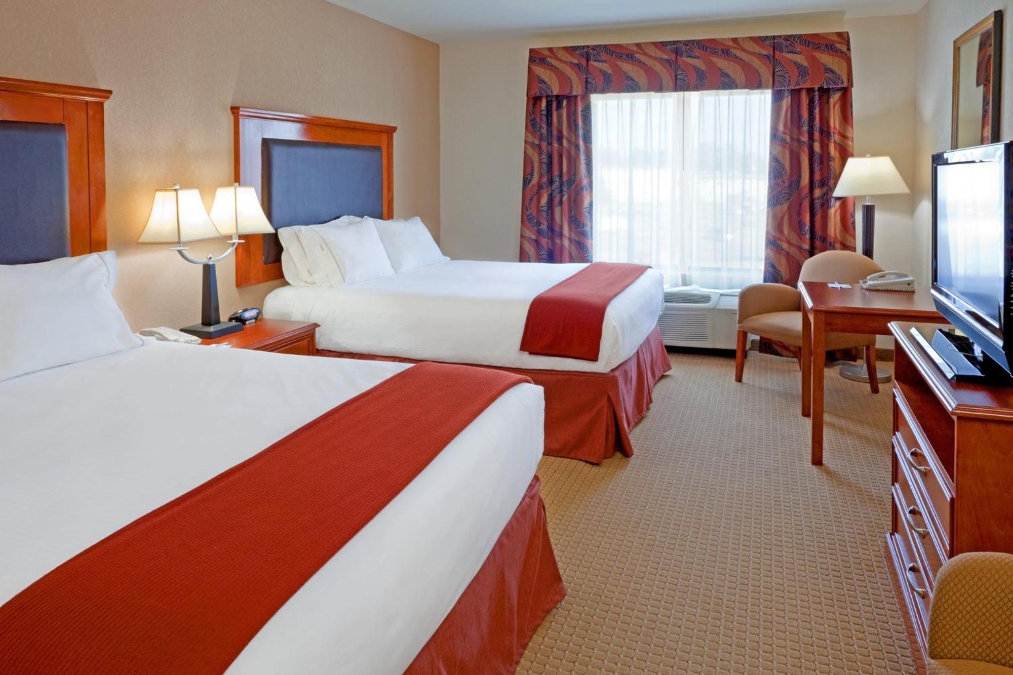 Holiday Inn Express & Suites Albany Airport Area - Latham, An Ihg Hotel Экстерьер фото