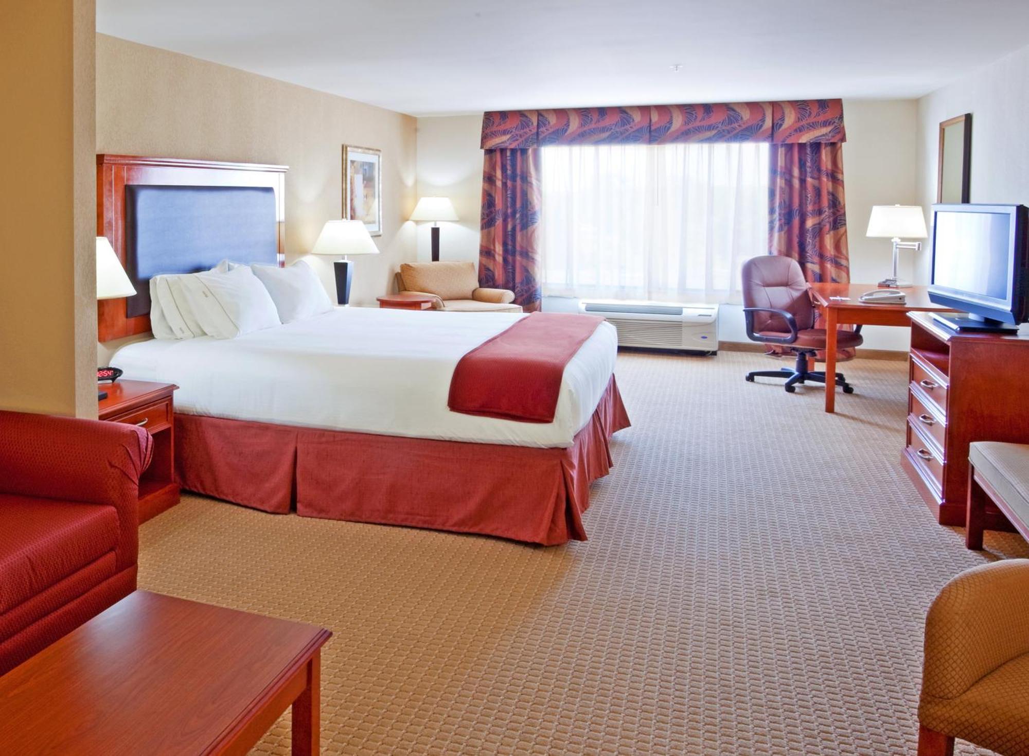 Holiday Inn Express & Suites Albany Airport Area - Latham, An Ihg Hotel Экстерьер фото